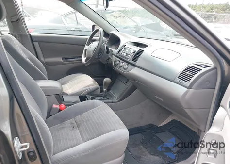 2006 Toyota Camry Std from USA, damaged, VIN 4T1BE32K86U736871